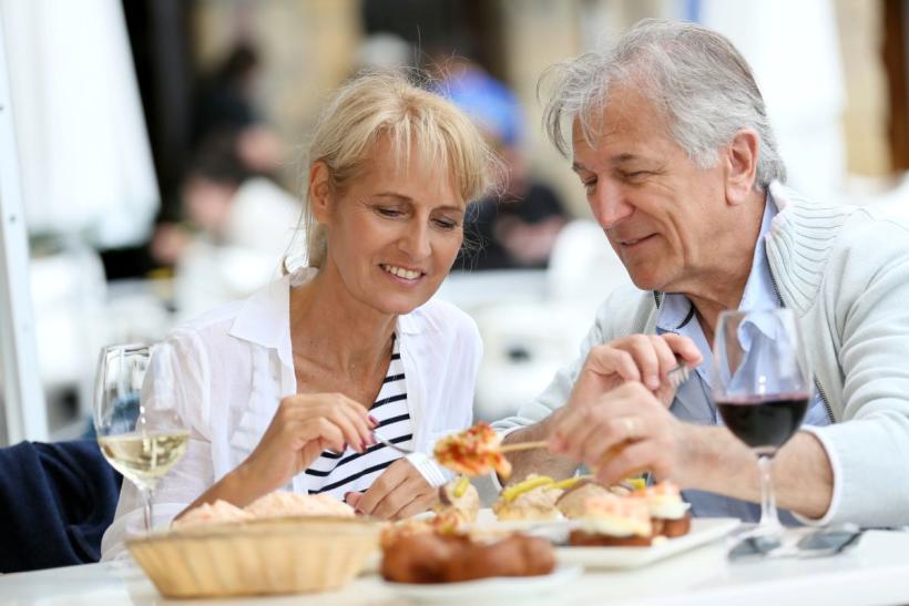 Food and wine for snowbirds in Spain