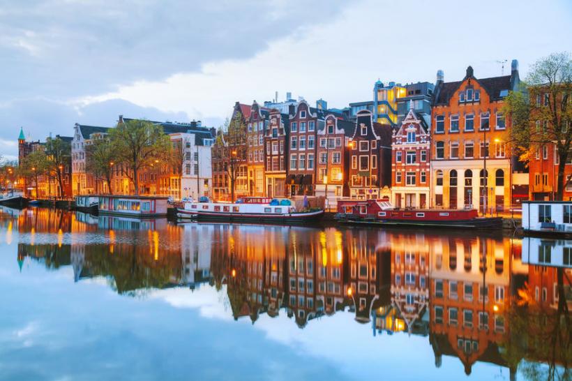 Canadian Snowbirds - Amsterdam River Cruise