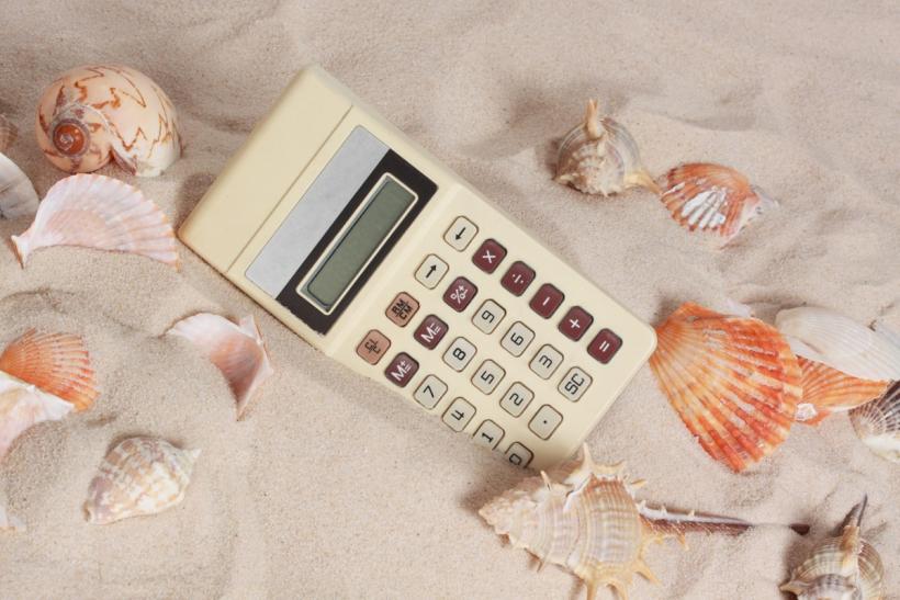 Guide to budgeting for the Canadian snowbird lifestyle