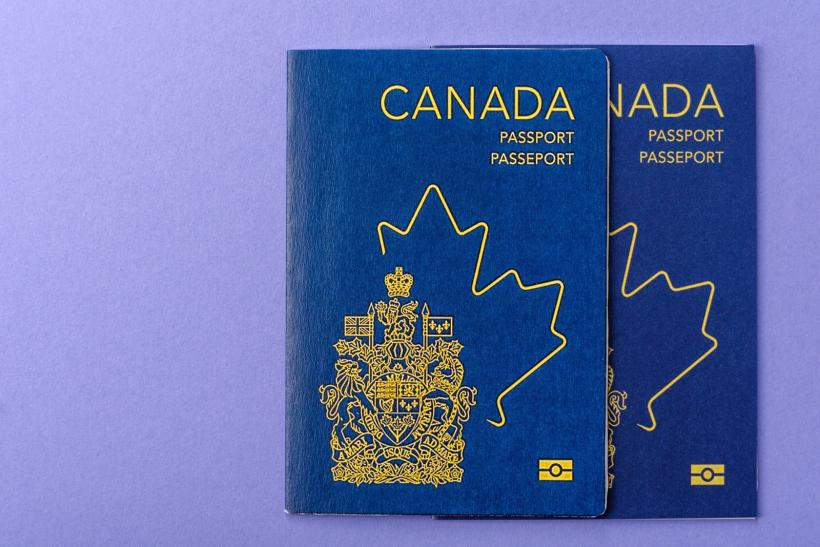 New online renewal process for Canadian passports