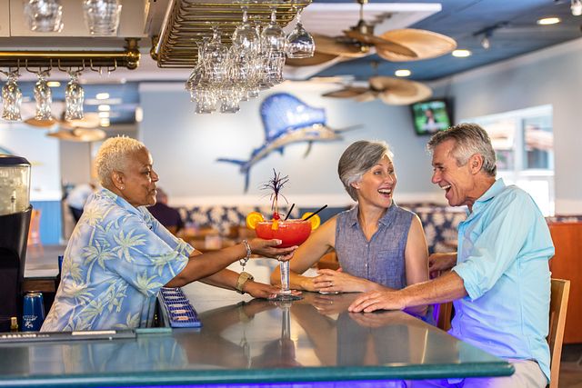 Dining in Nassau & Paradise Island for Canadian Snowbirds