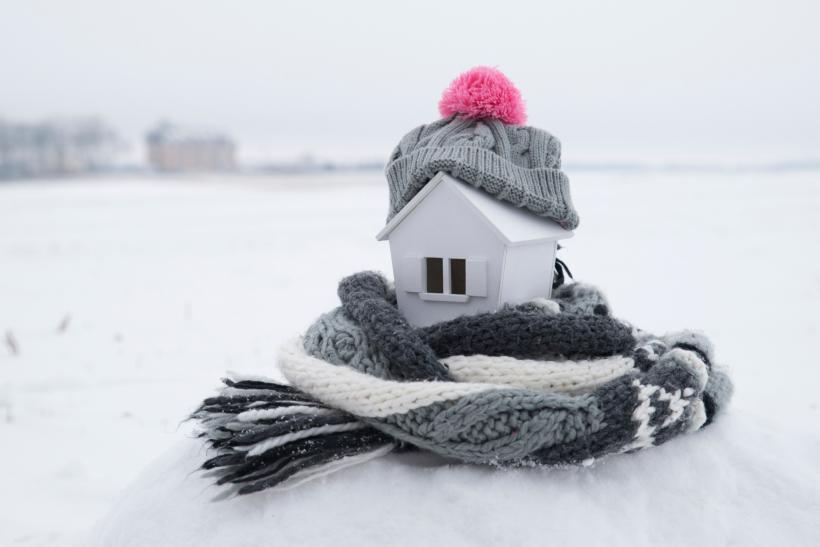 Tips for Canadian Snowbirds on Winterizing Your Home