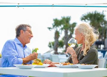 Oceanfront Dining