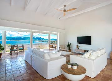 family room villa