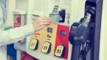 Use your Canadian credit card at a US gas pump